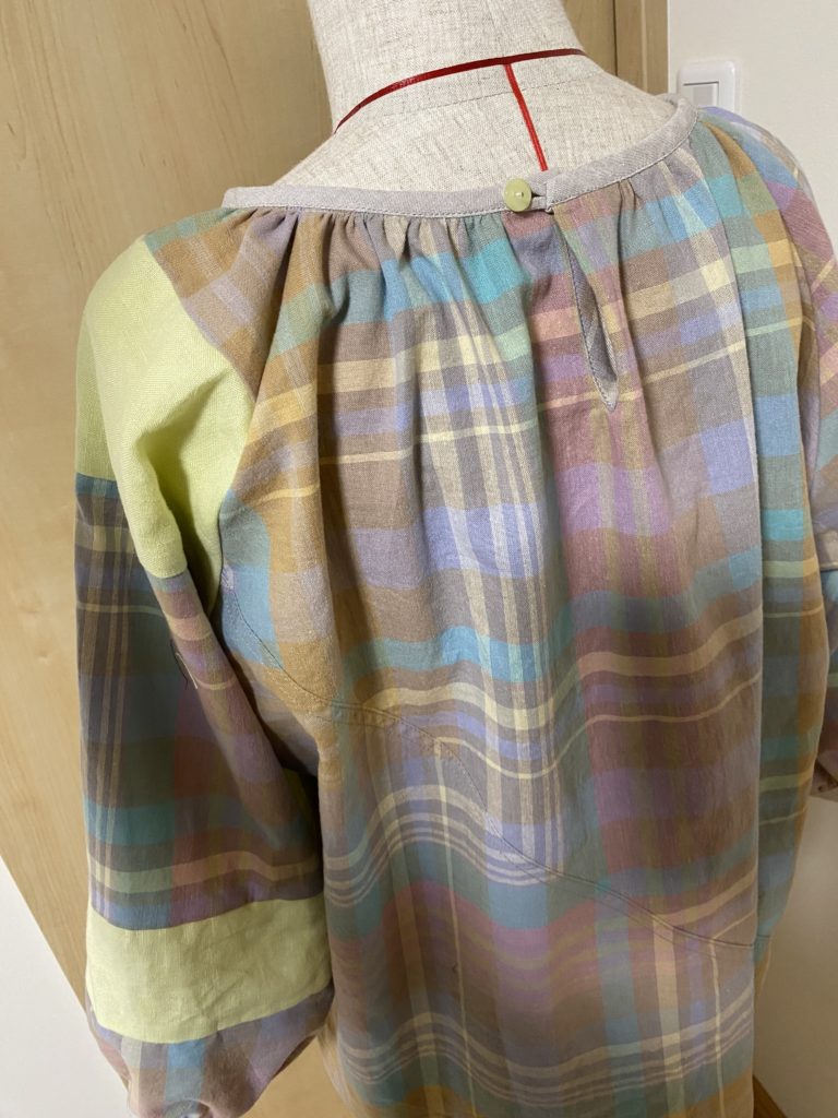 スラッシュ開き