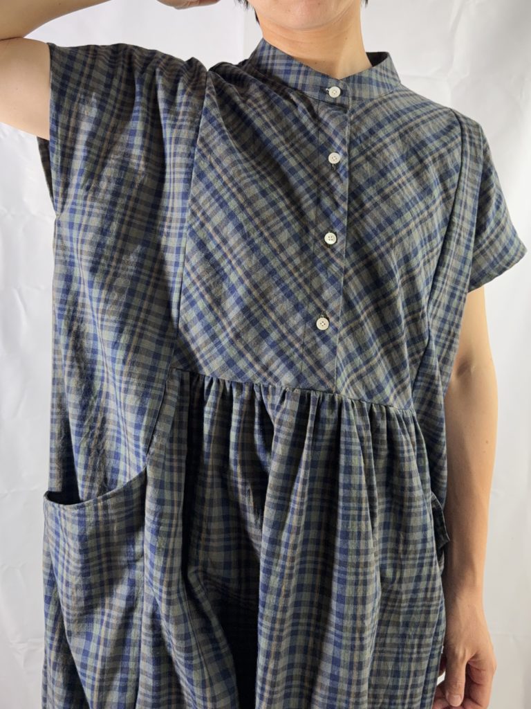 フレンチスリーブ　ワンピース　コットン　チェック